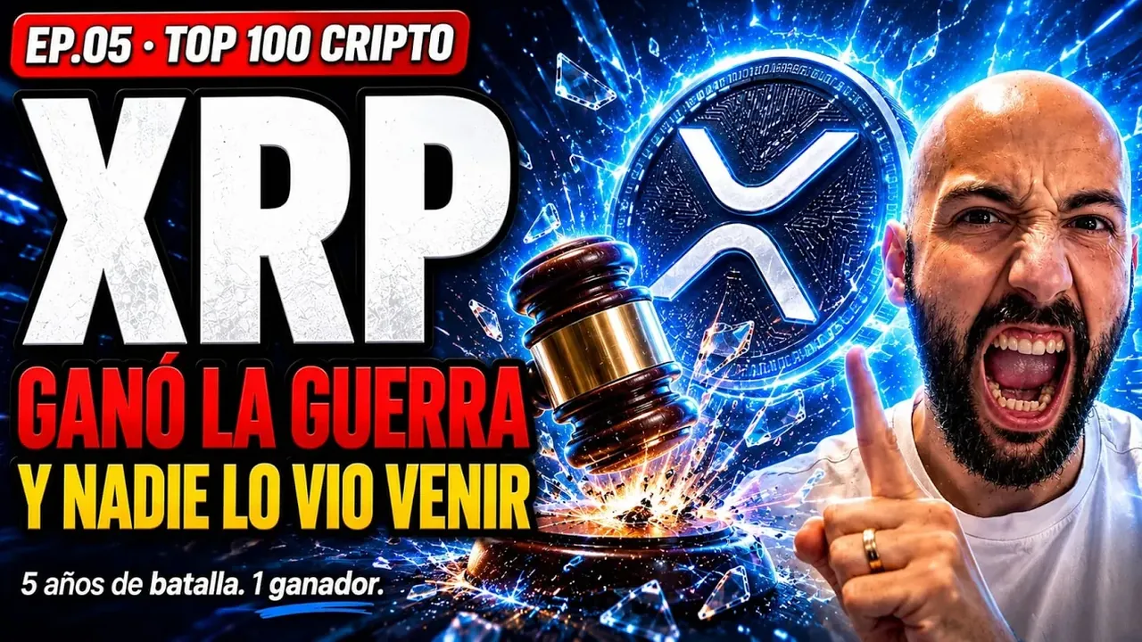 Moneda plateada con el logotipo de XRP sobre un fondo oscuro
